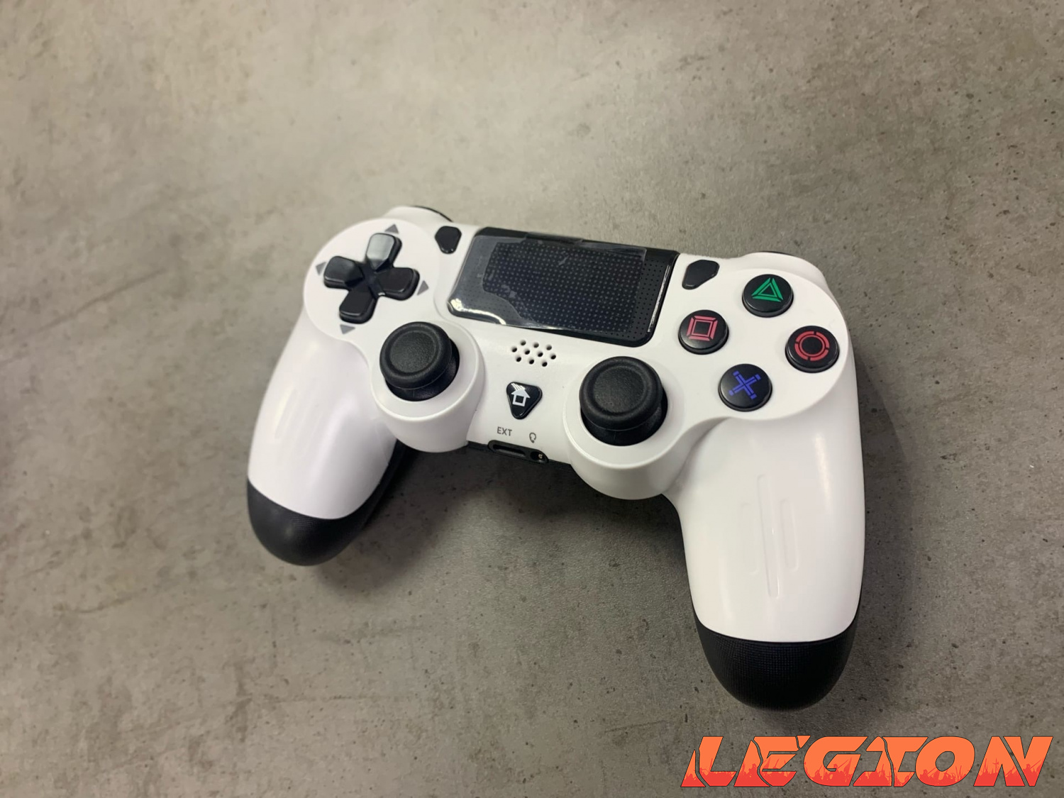 Dualshock PS4 White